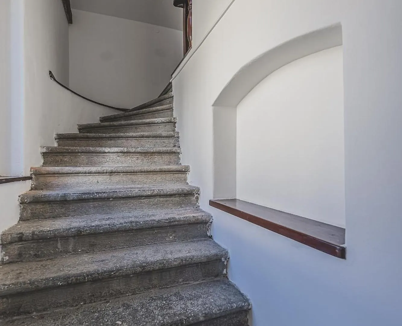 Flat Near Prague Castle Stylish & Prime Location 8 Apartment