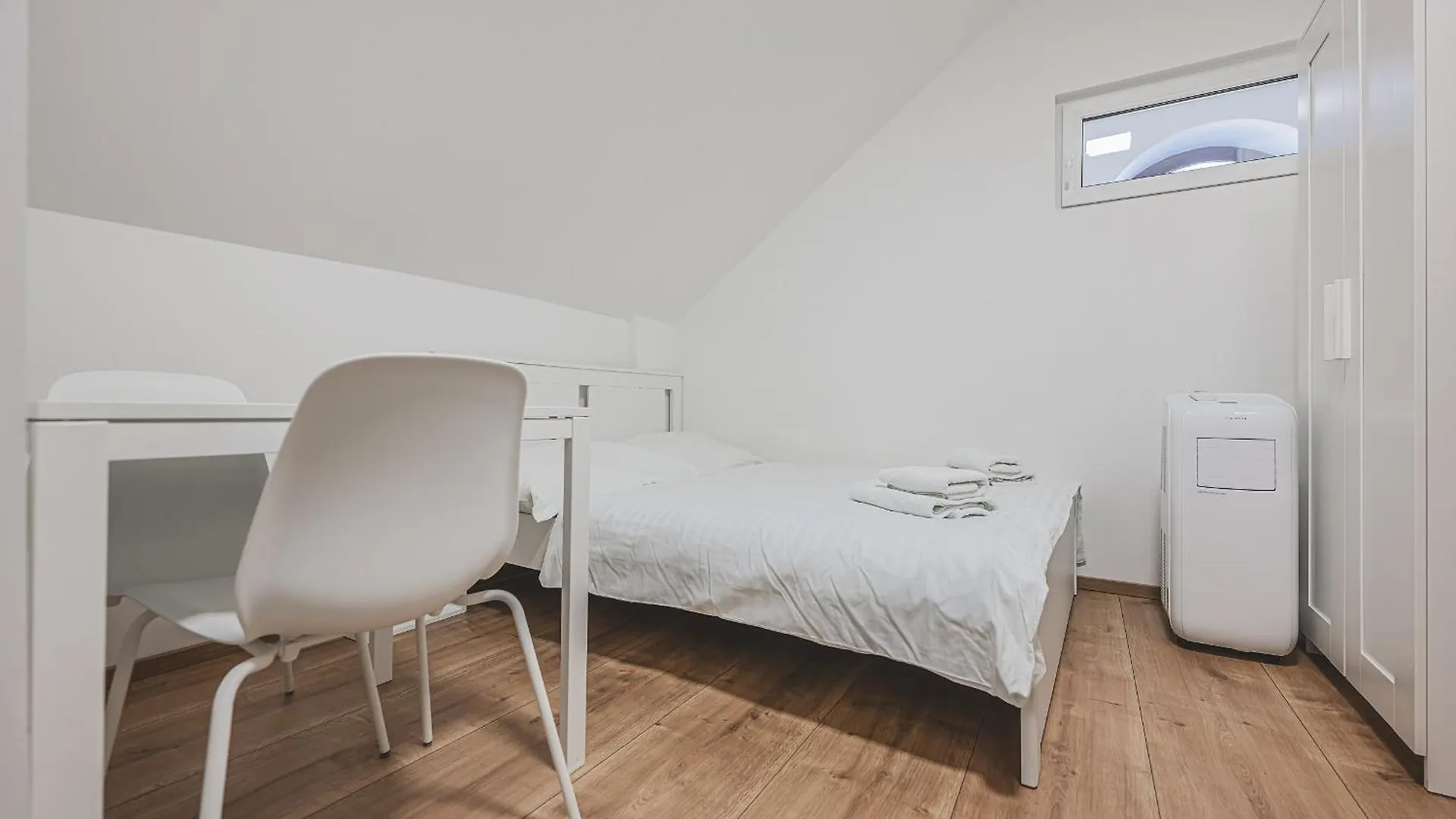 Flat Near Prague Castle Stylish & Prime Location 8 Apartment Czech Republic