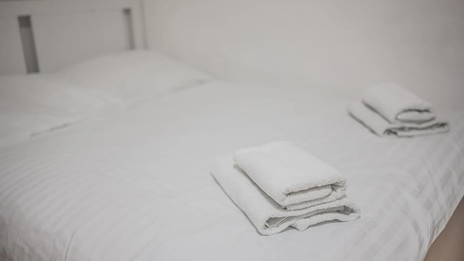 Flat Near Prague Castle Stylish & Prime Location 8 Apartment Czech Republic
