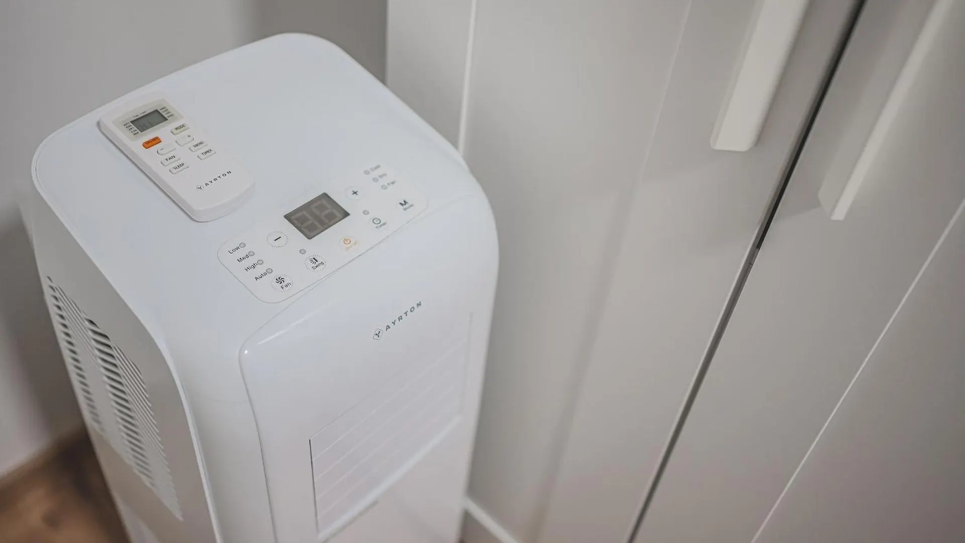 Flat Near Prague Castle Stylish & Prime Location 8 Apartment