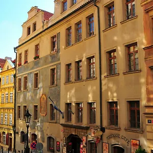 Thunovska Praha
